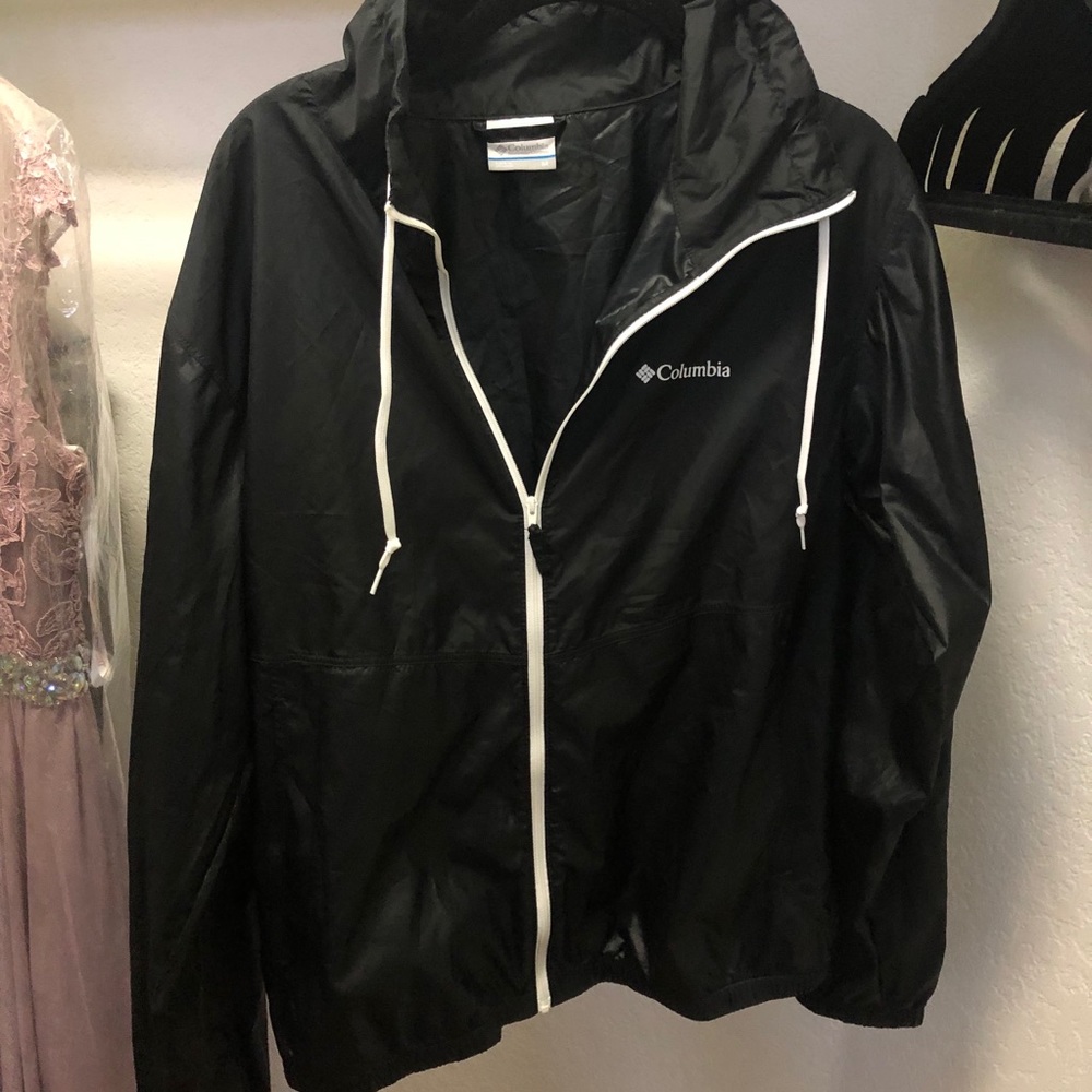 Columbia windbreaker jacket
